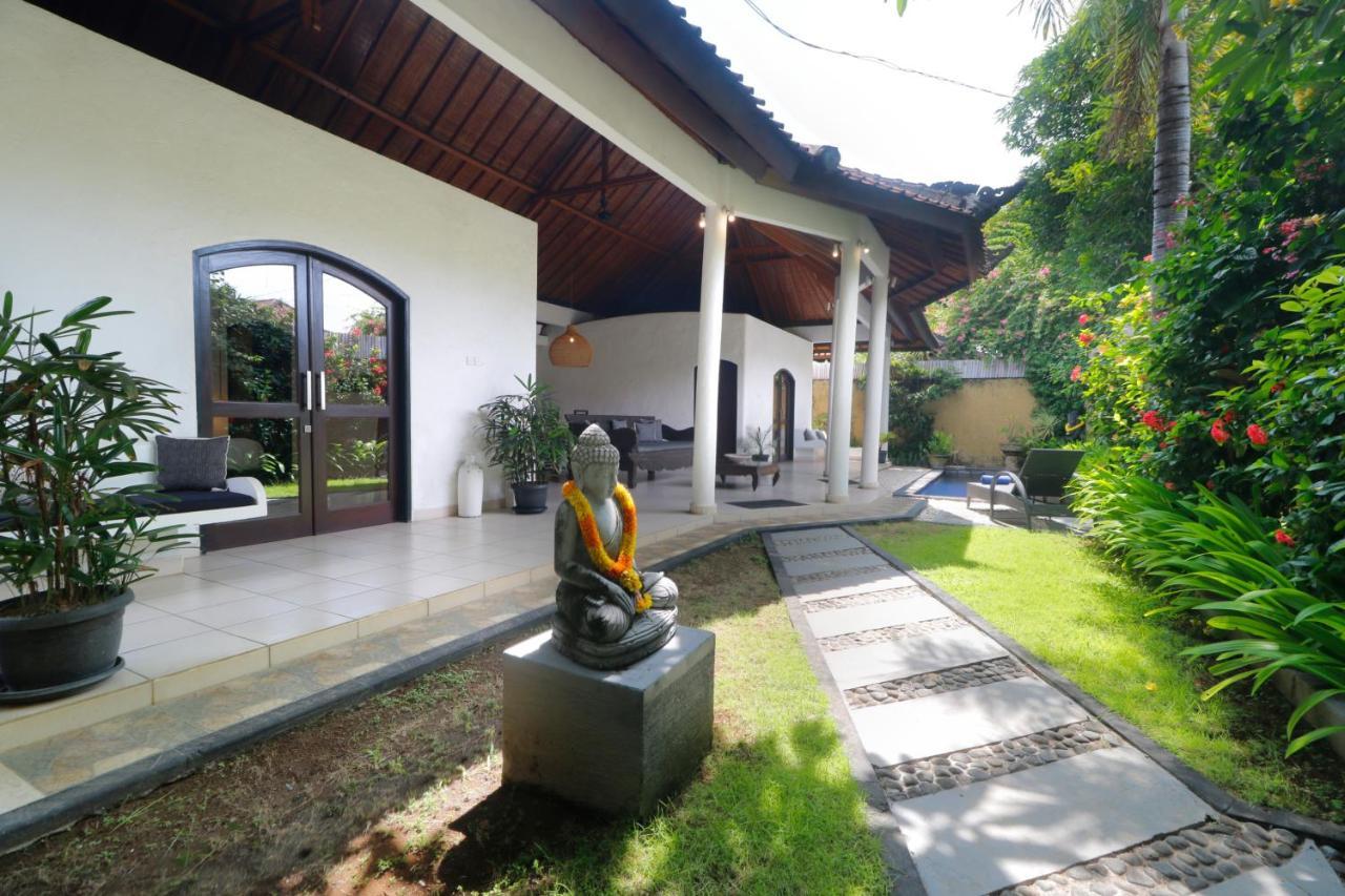 Singgah Villas Seminyak Екстер'єр фото
